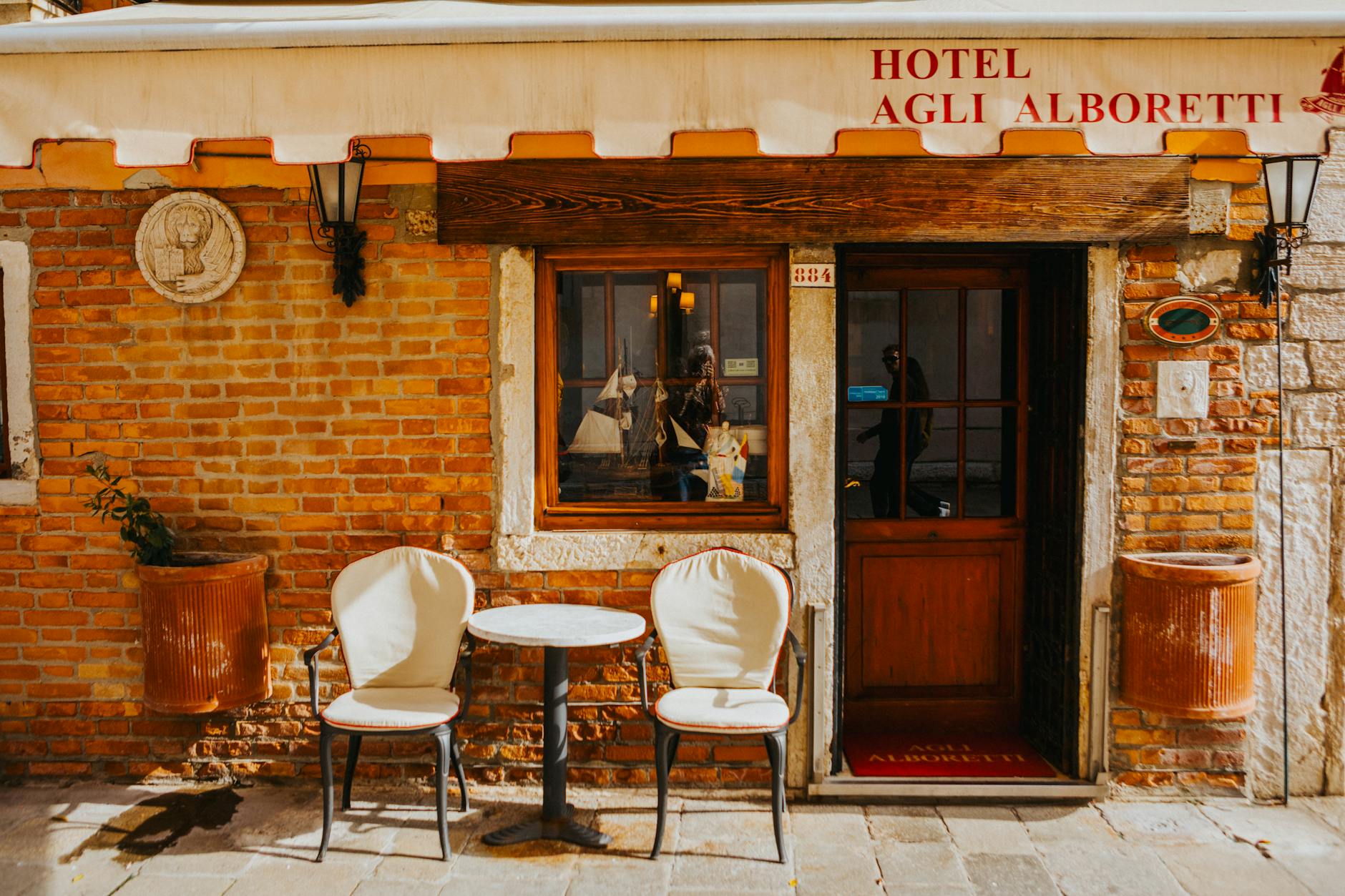 Booking Travel Accommodations (2026): The Complete Guide